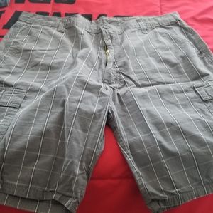 Men's cargo shorts size 40